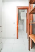 Casa de Condomínio com 2 Quartos para alugar, 254m² no Praia de Belas, Porto Alegre - Foto 31