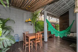 Sobrado com 3 Quartos à venda, 104m² no Jardim Guapore, Maringá - Foto 4