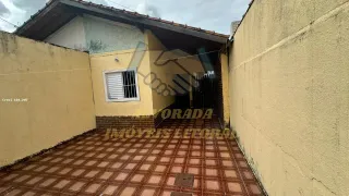 Casa com 2 Quartos à venda, 135m² no Maracanã, Praia Grande - Foto 2