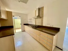 Casa de Condomínio com 3 Quartos à venda, 400m² no Residencial Granville, Goiânia - Foto 16