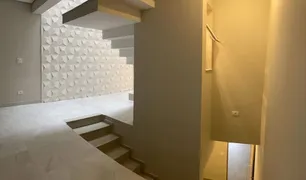 Casa com 4 Quartos à venda, 250m² no Jardim Santa Lídia, Mauá - Foto 33