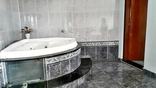 Casa com 2 Quartos à venda, 347m² no Vila Hortencia, Sorocaba - Foto 31