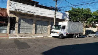 Loja / Salão / Ponto Comercial para alugar, 260m² no Araçás, Vila Velha - Foto 1