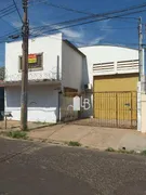 Galpão / Depósito / Armazém à venda, 350m² no Presidente Roosevelt, Uberlândia - Foto 1
