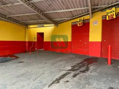 Loja / Salão / Ponto Comercial com 1 Quarto para alugar, 1000m² no Marta Helena, Uberlândia - Foto 1