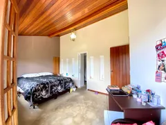 Casa com 3 Quartos à venda, 540m² no Mosela, Petrópolis - Foto 12