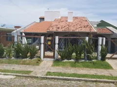 Casa com 3 Quartos para alugar, 90m² no Centro, Xangri-lá - Foto 2