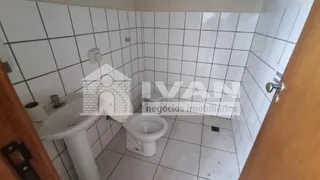 Galpão / Depósito / Armazém para alugar, 279m² no Custódio Pereira, Uberlândia - Foto 12