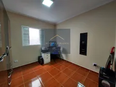 Casa com 3 Quartos à venda, 171m² no Jardim Abaete, Sorocaba - Foto 23