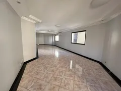 Apartamento com 4 Quartos para alugar, 214m² no Setor Bueno, Goiânia - Foto 4