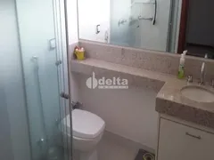 Casa de Condomínio com 3 Quartos à venda, 270m² no Jardim Sul, Uberlândia - Foto 7