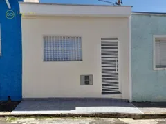 Casa com 2 Quartos à venda, 60m² no Vila Santana, Sorocaba - Foto 1