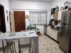 Casa com 4 Quartos à venda, 539m² no Restinga, Porto Alegre - Foto 2