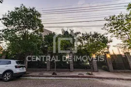 Casa com 3 Quartos à venda, 941m² no Tristeza, Porto Alegre - Foto 1