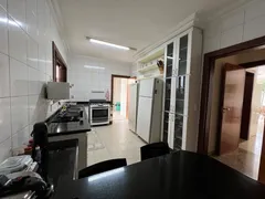 Casa com 4 Quartos à venda, 340m² no Jardim Florença, Goiânia - Foto 2