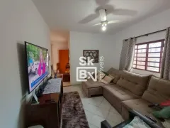 Casa com 4 Quartos à venda, 203m² no Jardim Karaíba, Uberlândia - Foto 2