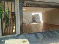 Casa com 3 Quartos à venda, 200m² no Jardim Munique, São Carlos - Foto 2