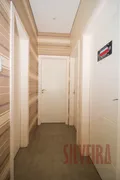 Casa com 3 Quartos para alugar, 160m² no Menino Deus, Porto Alegre - Foto 8