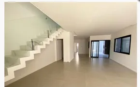 Sobrado com 3 Quartos à venda, 220m² no América, Joinville - Foto 3