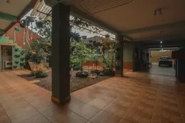 Casa com 6 Quartos à venda, 345m² no Jardim São Paulo, Foz do Iguaçu - Foto 3