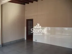 Casa com 3 Quartos à venda, 380m² no Santa Mônica, Uberlândia - Foto 15