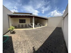 Casa com 3 Quartos à venda, 149m² no Granada, Uberlândia - Foto 4