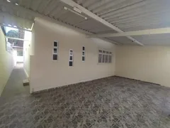 Casa com 3 Quartos à venda, 100m² no Umuarama, Uberlândia - Foto 3