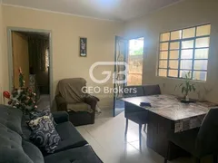 Casa com 2 Quartos à venda, 176m² no Jardim Santo Antonio da Boa Vista, Jacareí - Foto 3