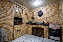 Casa com 3 Quartos à venda, 240m² no Iririú, Joinville - Foto 3