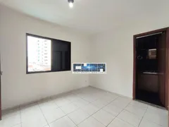 Apartamento com 2 Quartos para alugar, 80m² no Vila Tupi, Praia Grande - Foto 10