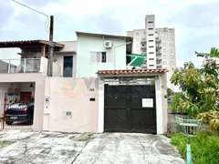Casa com 2 Quartos à venda, 106m² no Jardim Aruã, Caraguatatuba - Foto 1