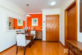 Apartamento com 2 Quartos à venda, 73m² no Passo da Areia, Porto Alegre - Foto 7