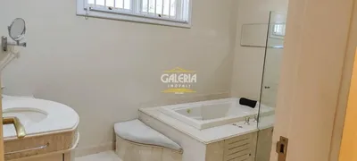 Casa Comercial com 3 Quartos para alugar, 387m² no América, Joinville - Foto 29