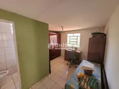 Casa com 4 Quartos à venda, 480m² no Brasil, Uberlândia - Foto 14