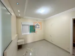 Sobrado com 4 Quartos para alugar, 320m² no Centro, Ponta Grossa - Foto 13