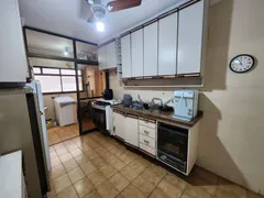 Apartamento com 3 Quartos para alugar, 125m² no Praia das Pitangueiras, Guarujá - Foto 12