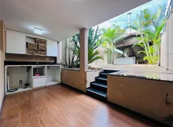 Casa com 3 Quartos à venda, 180m² no Santa Amélia, Belo Horizonte - Foto 21