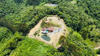 Fazenda / Sítio / Chácara com 4 Quartos à venda, 800m² no Rio Novo, Águas Mornas - Foto 1