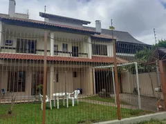 Casa com 3 Quartos à venda, 246m² no Igara, Canoas - Foto 2