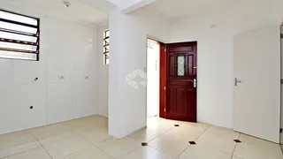 Apartamento com 2 Quartos à venda, 60m² no Passo da Areia, Porto Alegre - Foto 2