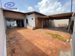 Casa Comercial com 3 Quartos para alugar, 280m² no Parque Manibura, Fortaleza - Foto 2