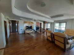 Apartamento com 3 Quartos para alugar, 398m² no Santo Inacio, Santa Cruz do Sul - Foto 7