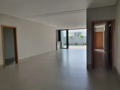 Casa com 4 Quartos à venda, 253m² no Residencial Goiânia Golfe Clube, Goiânia - Foto 14