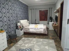 Sobrado com 5 Quartos à venda, 500m² no Res. Coopemi I, Guaratinguetá - Foto 13