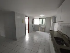 Apartamento com 4 Quartos para alugar, 234m² no Monteiro, Recife - Foto 15