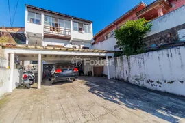 Casa com 3 Quartos à venda, 180m² no Glória, Porto Alegre - Foto 2