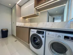 Apartamento com 3 Quartos para alugar, 140m² no Centro, Balneário Camboriú - Foto 6