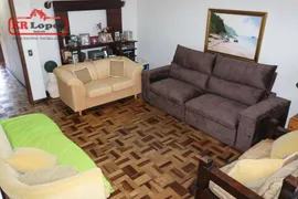 Casa com 6 Quartos à venda, 293m² no Parolin, Curitiba - Foto 3