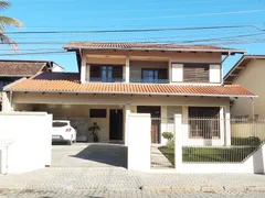 Casa com 4 Quartos à venda, 202m² no Bucarein, Joinville - Foto 4