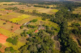 Fazenda / Sítio / Chácara com 3 Quartos à venda, 300m² no Zona Rural, Luziânia - Foto 13